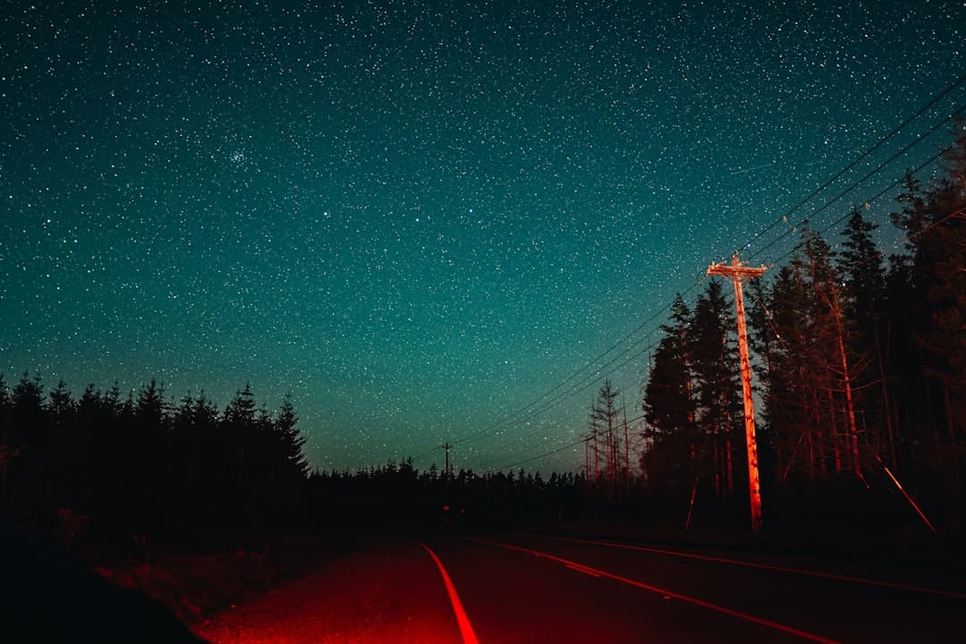 七夕舔狗经济崩盘了，商家宣扬黯然离场，男性集体完全没钱了！